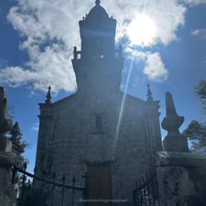 Foto de A Igreja de Santa Maria de Riós na Espanha